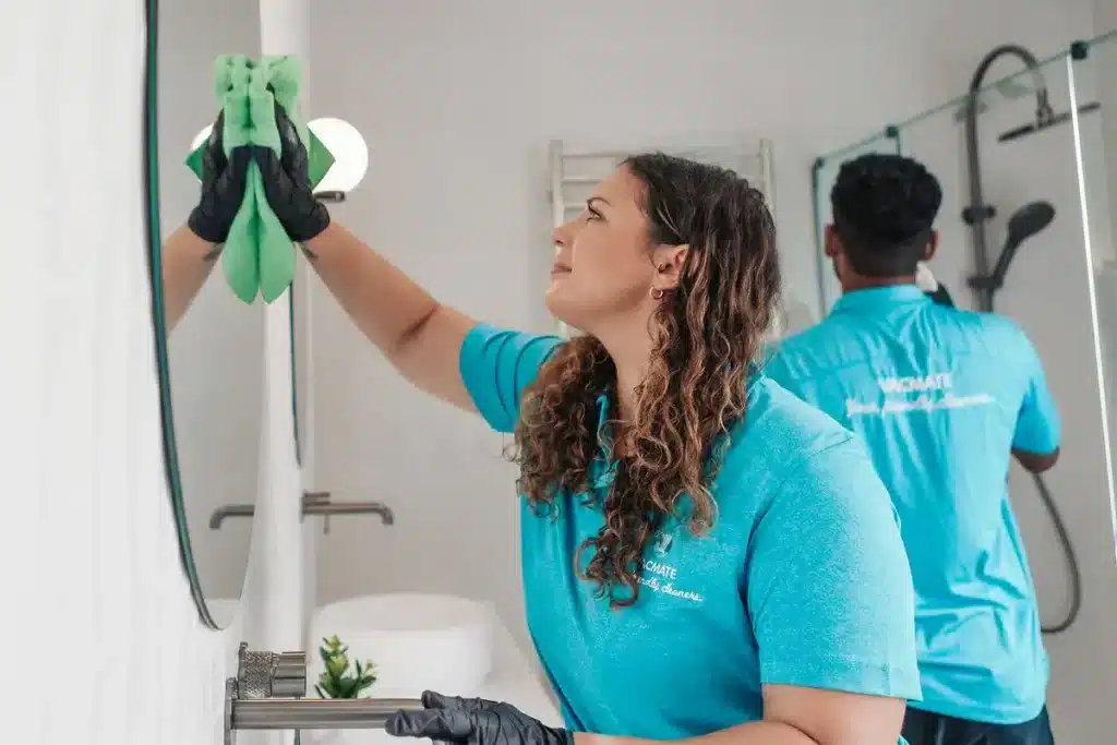 Bathroom cleaning London